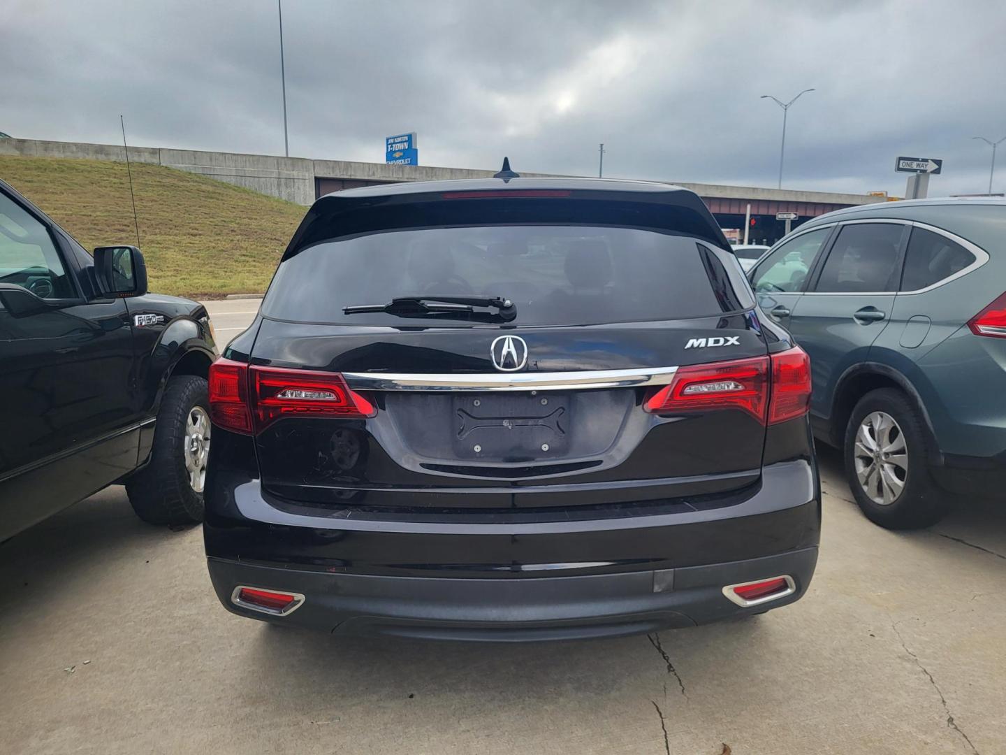 2015 BLACK ACURA MDX TECHNOLOGY PACKA 6-Spd AT w/Tech Package (5FRYD3H49FB) with an 3.5L V6 SOHC 24V engine, 6-Speed Automatic transmission, located at 8101 E. Skelly Dr., Tulsa, OK, 74129, (918) 592-3593, 36.121891, -95.888802 - Photo#2