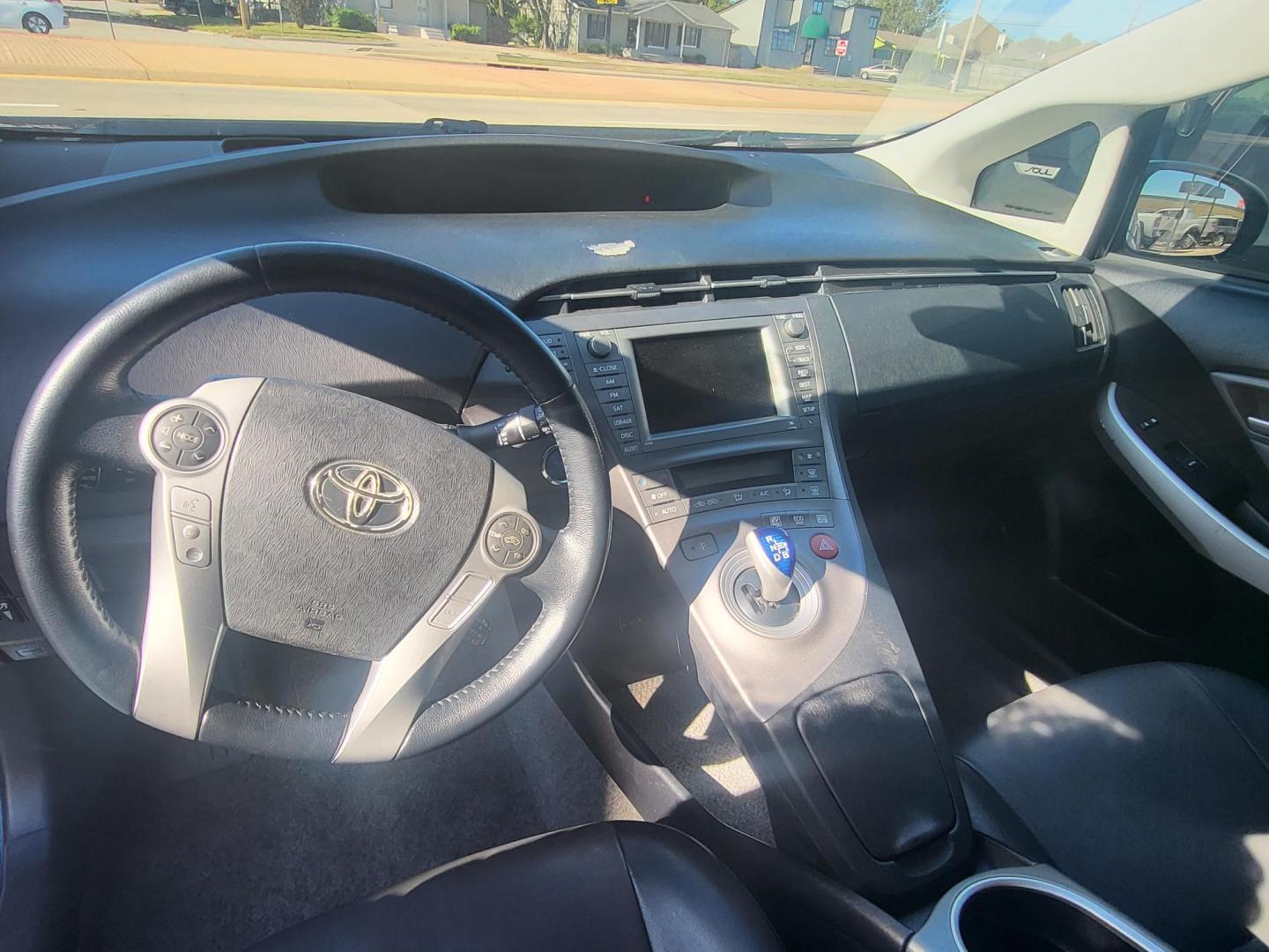 2012 SILVER TOYOTA PRIUS TWO; THREE; FO Prius II (JTDKN3DU6C5) with an 1.8L L4 DOHC 16V HYBRID engine, Continuously Variable Transmission transmission, located at 8101 E. Skelly Dr., Tulsa, OK, 74129, (918) 592-3593, 36.121891, -95.888802 - Photo#4