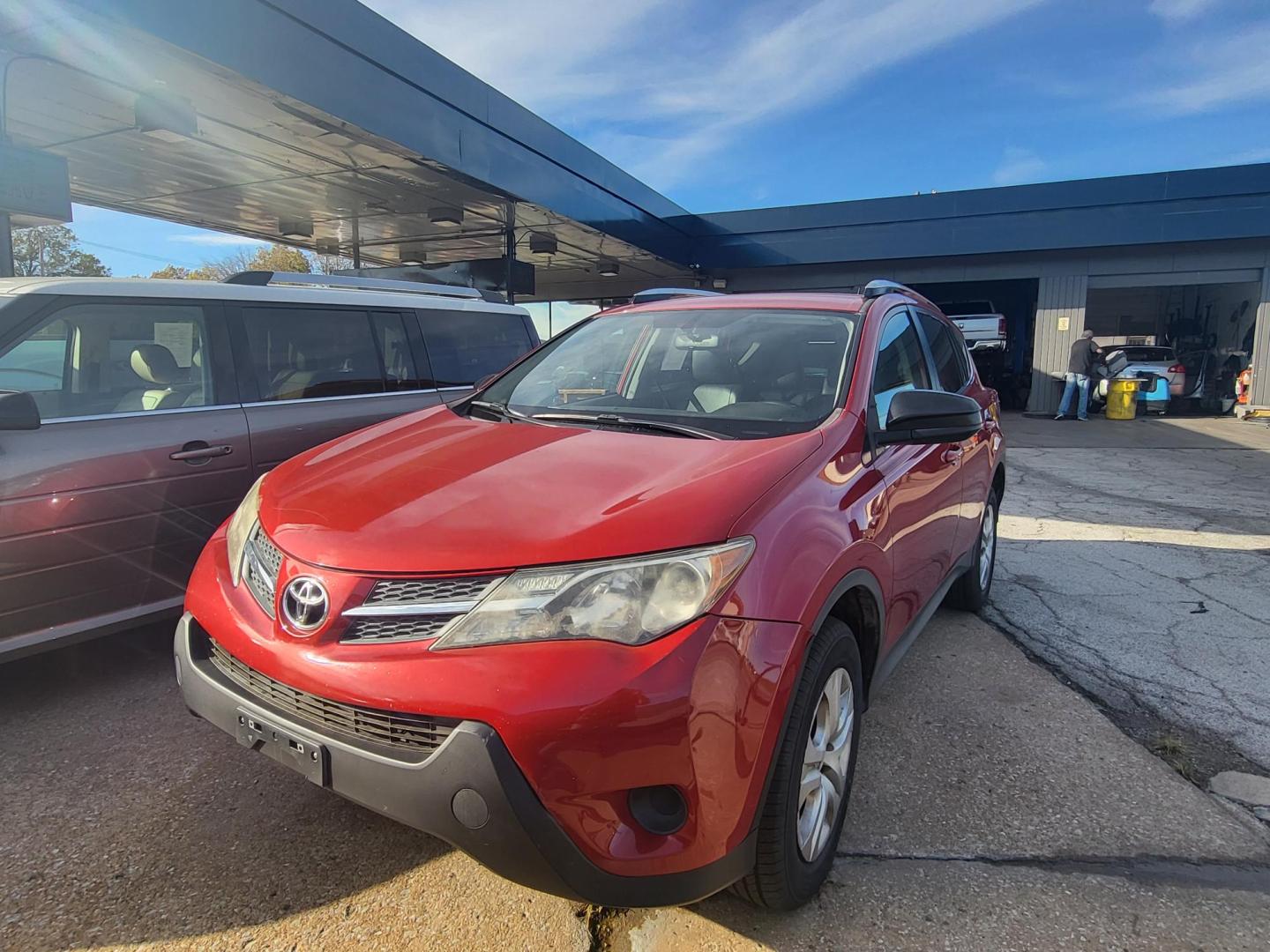 2015 RED TOYOTA RAV4 LE LE FWD (JTMZFREVXFJ) with an 2.5L L4 DOHC 16V engine, 6-Speed Automatic transmission, located at 8101 E. Skelly Dr., Tulsa, OK, 74129, (918) 592-3593, 36.121891, -95.888802 - Photo#0