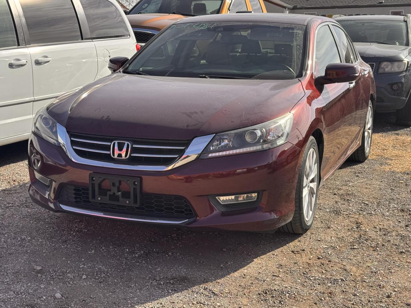 2013 BURGUNDY Honda Accord EX-L Sedan CVT (1HGCR2F81DA) with an 2.4L L4 DOHC 16V engine, Continuously Variable Transmission transmission, located at 8101 E. Skelly Dr., Tulsa, OK, 74129, (918) 592-3593, 36.121891, -95.888802 - Photo#0