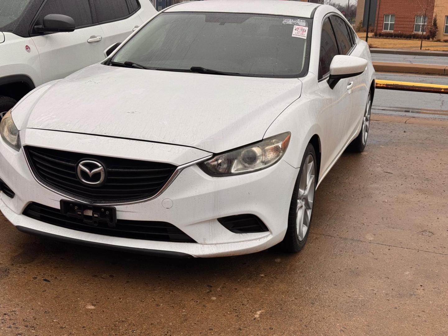 2014 WHITE Mazda Mazda6 i Touring (JM1GJ1V63E1) with an 2.5L L4 DOHC 16V engine, 6-Speed Automatic transmission, located at 8101 E. Skelly Dr., Tulsa, OK, 74129, (918) 592-3593, 36.121891, -95.888802 - Photo#0